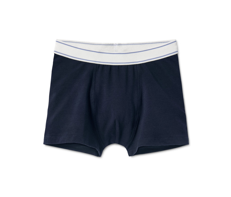 Eine marineblaue 3 Jungen-Slipboxer.