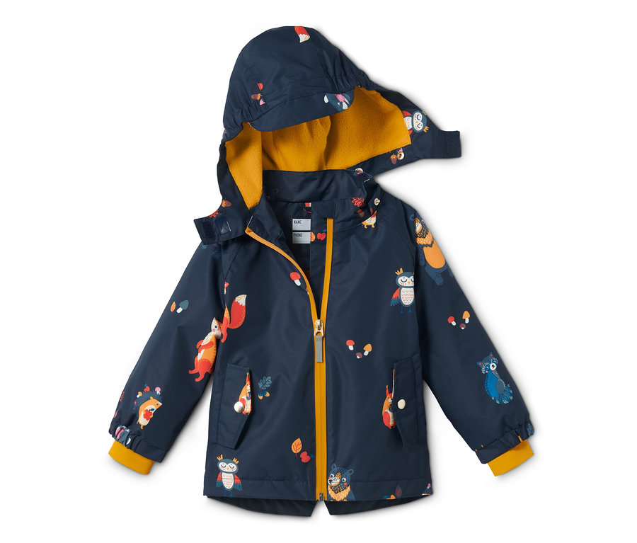 Blaue Thermo-Regenjacke mit recyceltem Material und Tiermuster.
