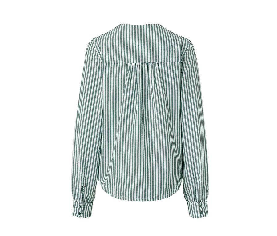 Gestreifte Hemdbluse von hinten.