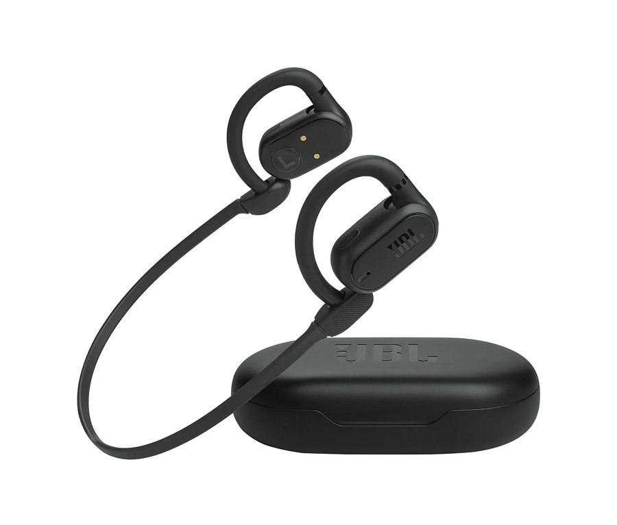 Schwarze JBL Soundgear Sense Kopfhörer und Ladecase auf weißem Hintergrund.