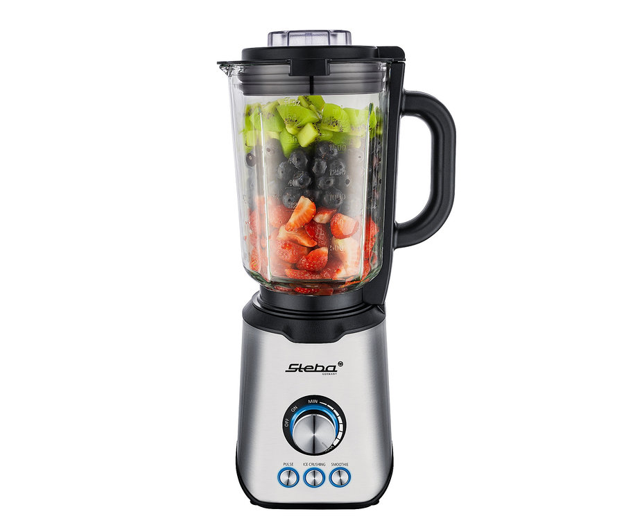 Silberner Steba Standmixer MX 4 Plus mit Früchten im Glasbehälter.