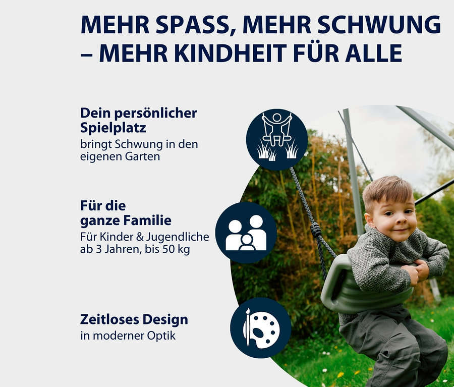 Ein Junge schwingt auf einer HUDORA Schaukel »Start« im Garten.
