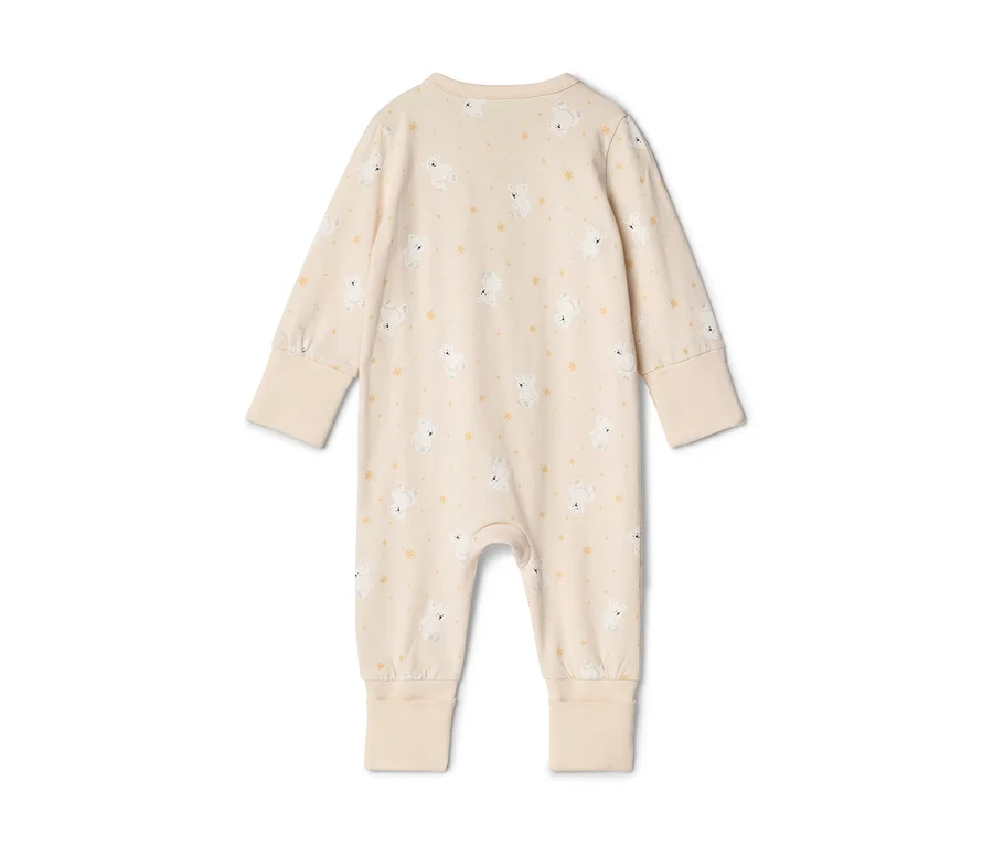 Rückansicht eines beigen Baby-Stramplers mit weißen Teddybären und gelben Sternen, langen Ärmeln und Beinen mit Bündchen.