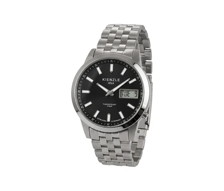 Eine schwarze Kienzle Funkmeister Armbanduhr mit silberfarbenem Metallarmband und Datumsanzeige.