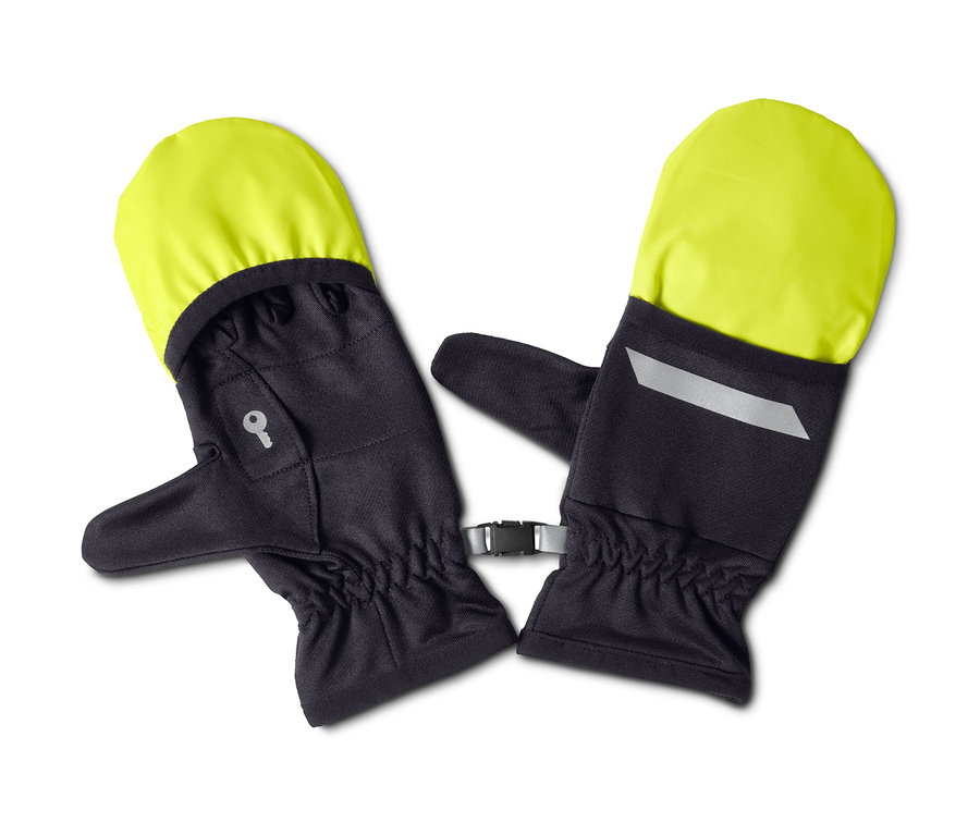 Zwei 2-in-1-Laufhandschuhe in Gelb und Schwarz liegen nebeneinander.