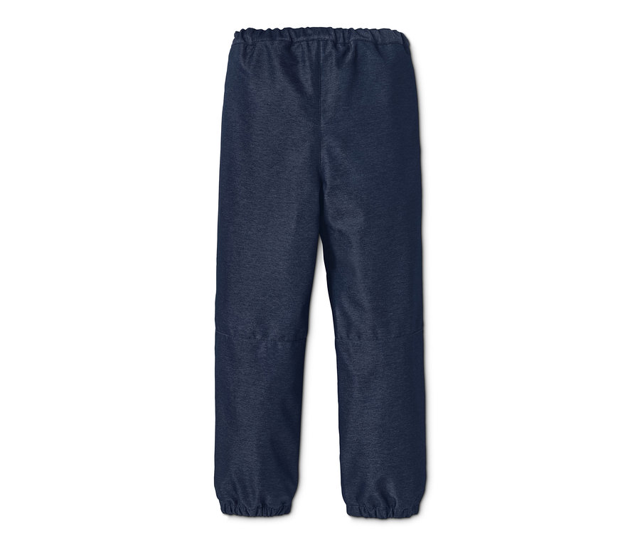 Marineblaue Softshellhose aus recyceltem Material auf weißem Hintergrund.