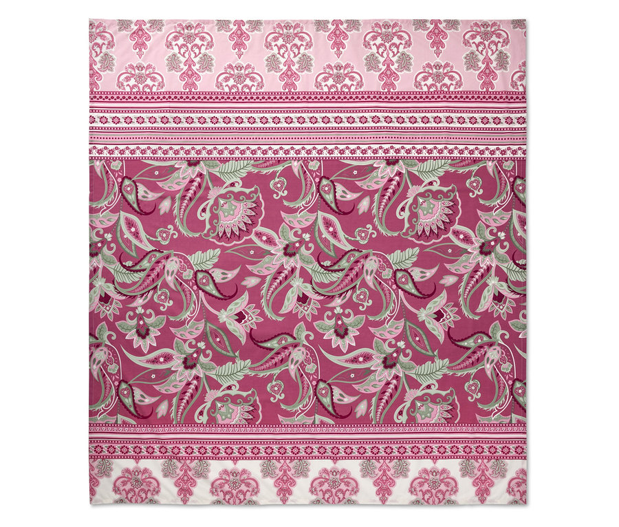 Nahaufnahme eines Renforcé-Multifunktions-Überwurfs mit Blumen- und Paisleymuster in Rosa-, Grün- und Weißtönen.