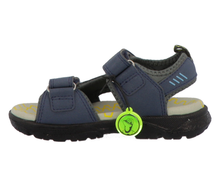 Eine einzelne LURCHI Jungen-Sandale »Kodo« in Dunkelblau mit Klettverschlüssen, grauer Innensohle und schwarzer Laufsohle, mit einem grünen Frosch-Anhänger.