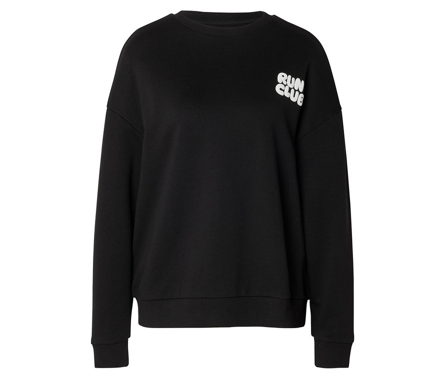 Schwarzes Sweatshirt mit langen Ärmeln und Rundhalsausschnitt. Auf der oberen rechten Brust steht "RUN CLUB" in weißen, stilisierten Buchstaben.