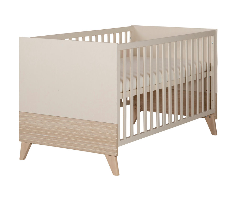 Beiges Kinderbett mit Holzfüßen und Lamellen. Zu sehen ist das roba Set »Sidney« 2-teilig, cashmere.