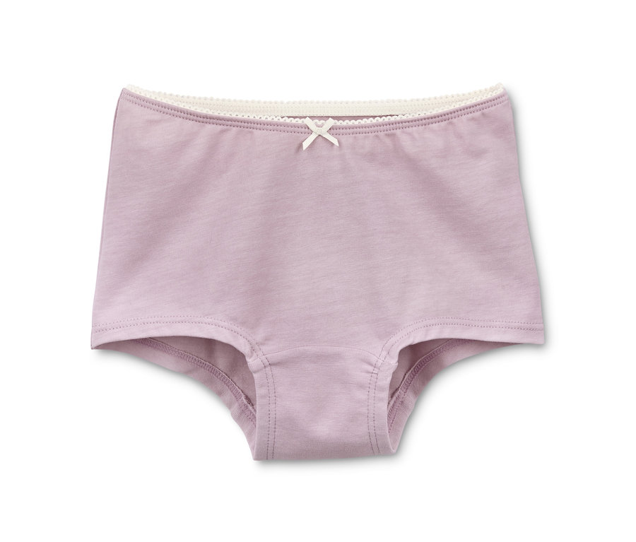 Eine lila Mädchen-Panty mit einer dekorativen Schleife in der Mitte.