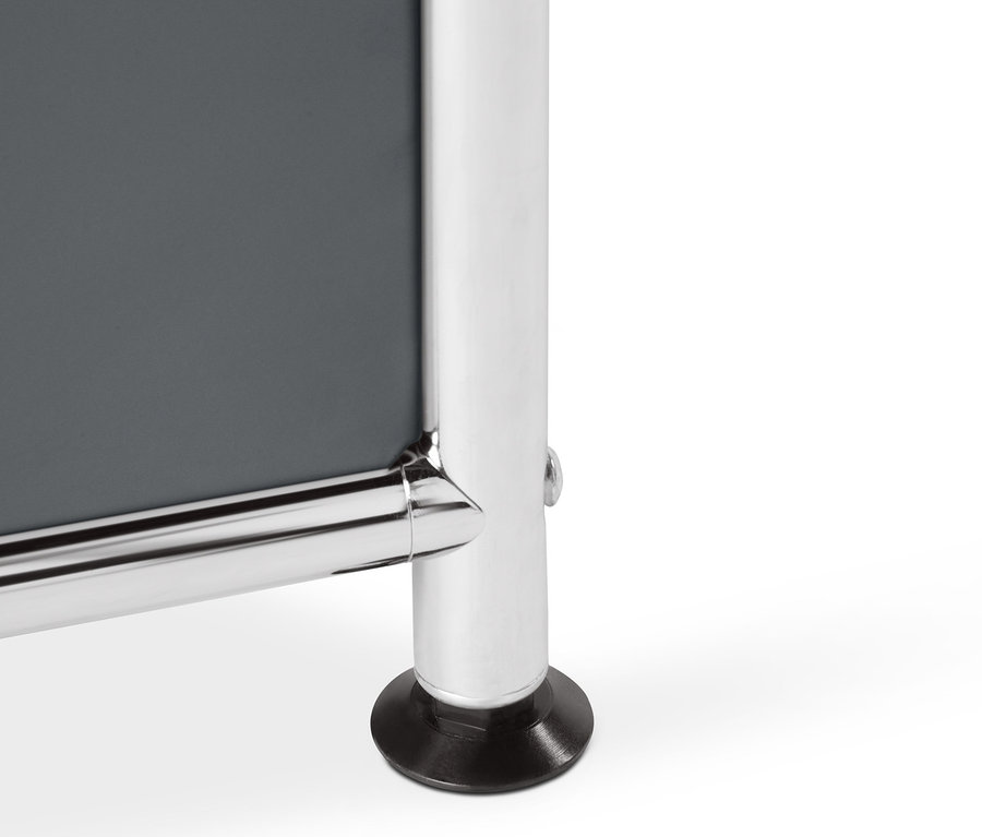 Detail einer grauen Ankleide Metall »CN3« mit 2 Schubladen.