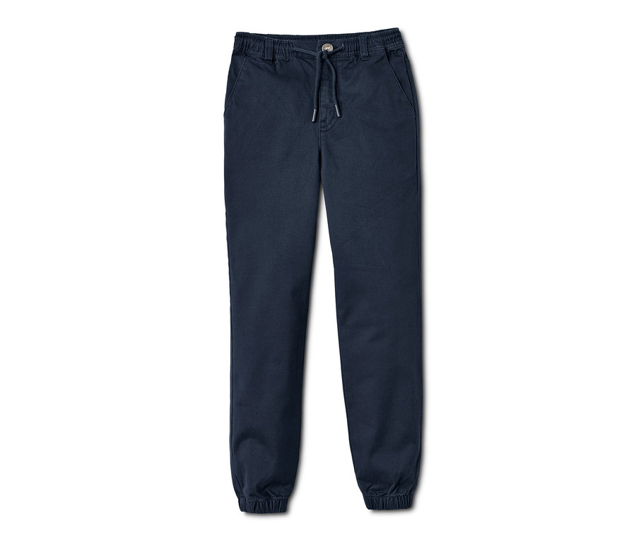 Eine marineblaue Chino-Schlupfhose.