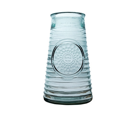 Eine blaue Vase »Marta« auf weißem Hintergrund.