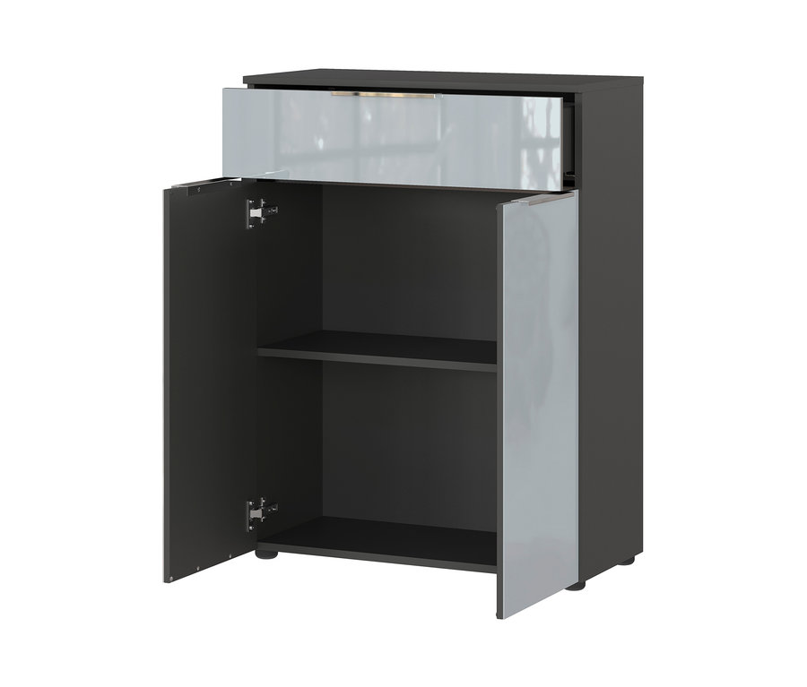 Schwarze Kommode »Vasio« mit offener Schublade oben und geöffneten Türen.