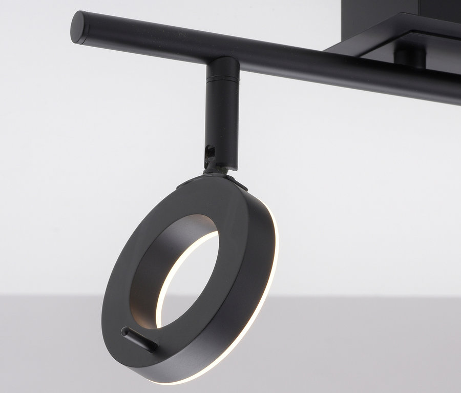 Detailaufnahme der schwarzen Paul Neuhaus LED-Deckenleuchte »Sileda«, klein, mit rundem Design.