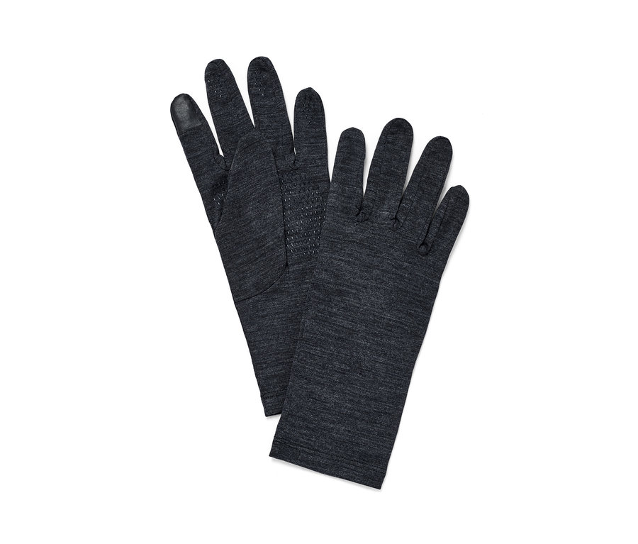 Zwei Handschuhe mit Merinowolle liegen übereinander.