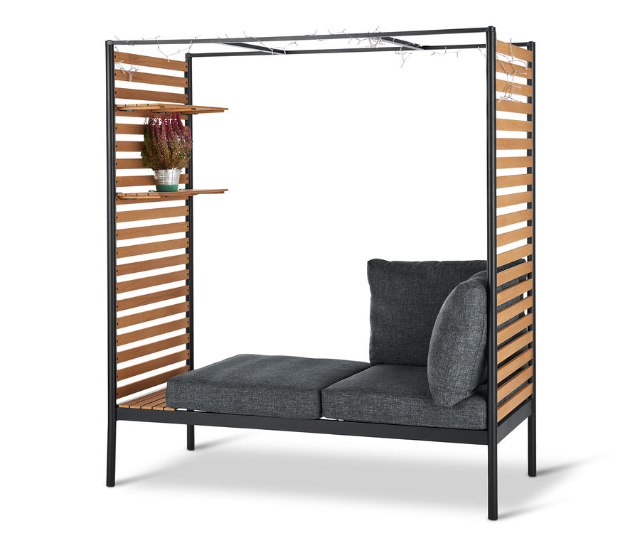 Outdoor Lounge »Elin« mit flexiblen Sitzelementen, Einhängregalen und Topfpflanze.