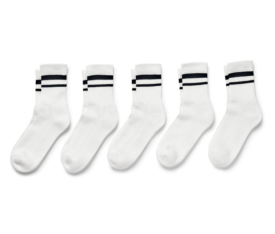 Fünf Paar weiße Kinder-Tennissocken mit schwarzen Streifen oben.