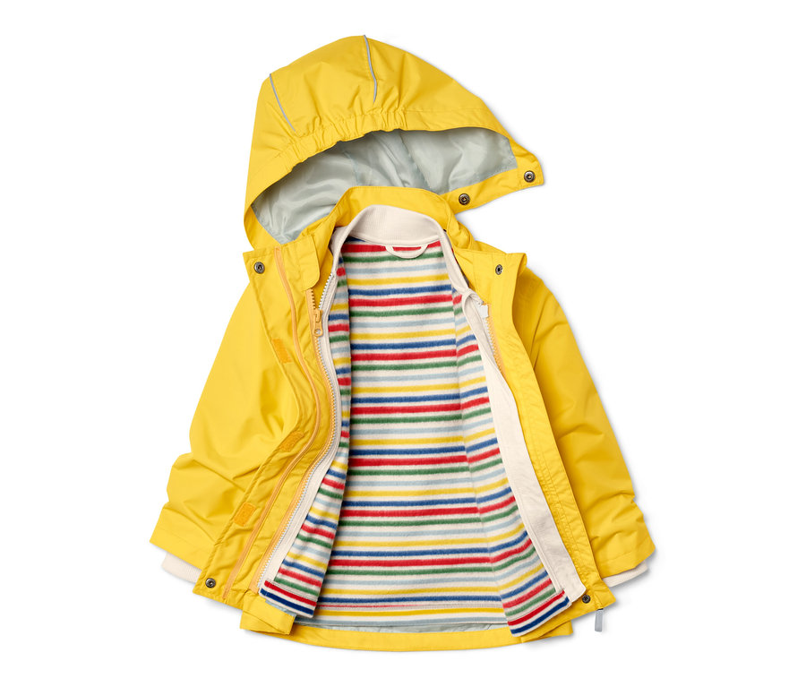 Gelbe 3-in-1-Kinder-Outdoorjacke ist offen und hat eine Kapuze.