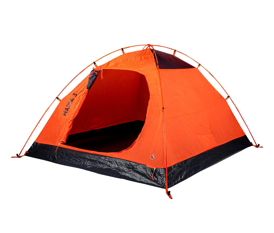 Orangefarbenes Tambu Haika 3 Kuppelzelt für 3 Personen mit schwarzem Sockel.
