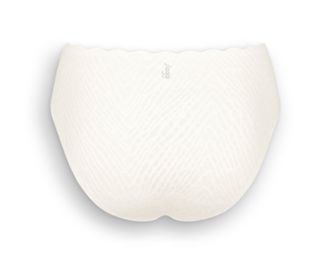Detailansicht der sloggi ZERO Feel Bliss High leg, silk white.