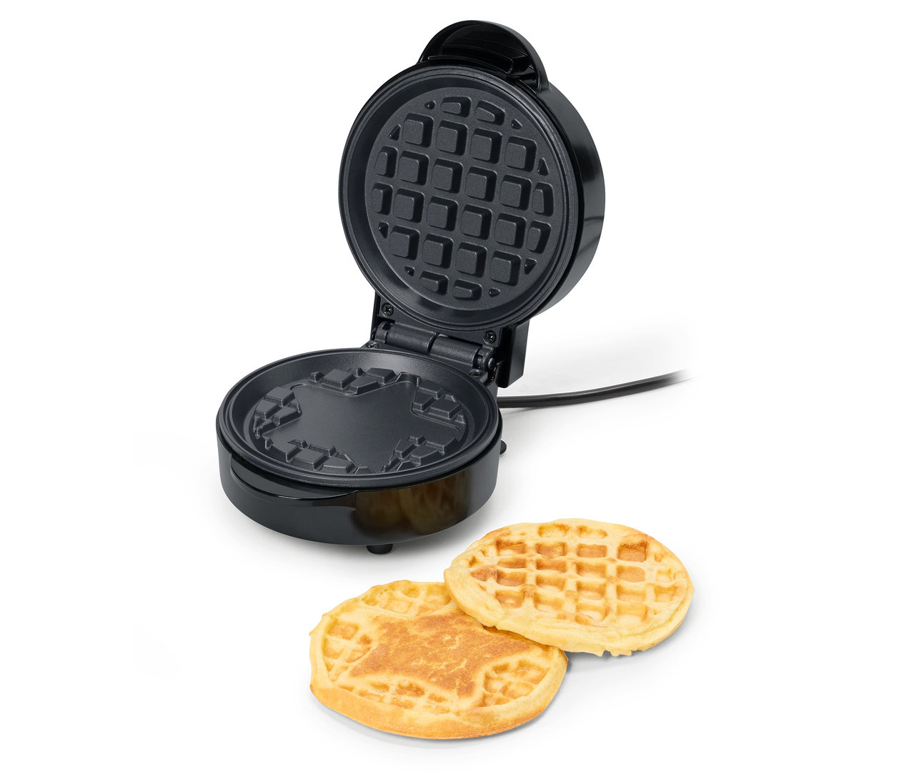 Geöffnetes Mini-Waffeleisen mit zwei fertigen Waffeln davor.