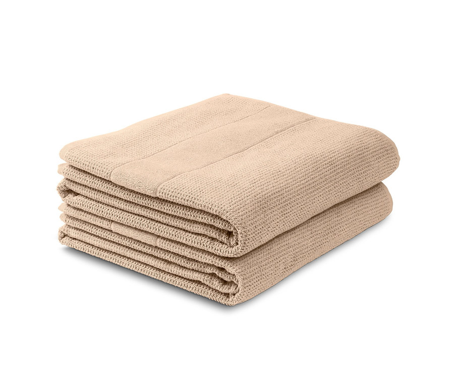 Zwei sandfarbene, gefaltete Handtücher liegen übereinander. SCHIESSER Duschtuchset »Turin«, 2-teilig, sand