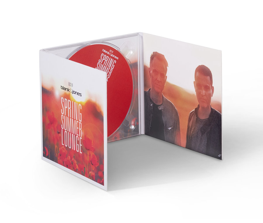 Geöffnete CD »Best of Blank & Jones: Spring Summer Lounge« mit roter Disc.