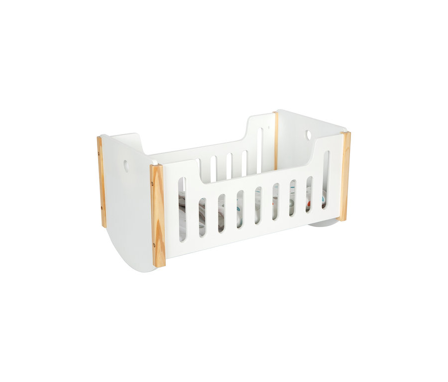 Weißes und naturfarbenes small foot Puppen-Wiegebett »Little Button« mit Gitterseiten und Schaukelfüßen.