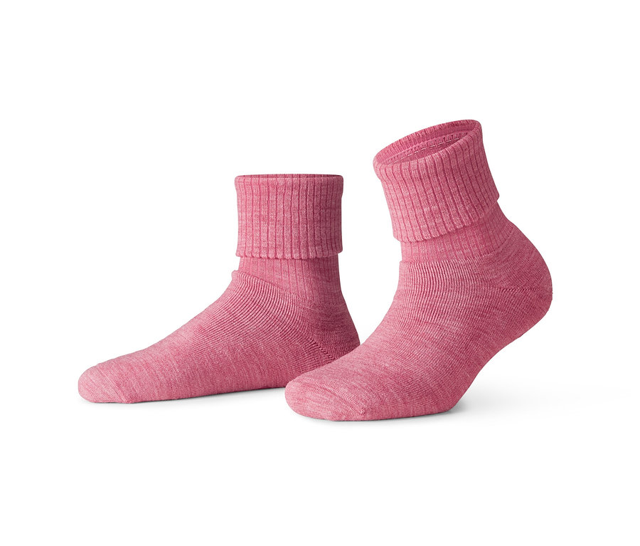 Zwei Paar rosa Stoppersocken.