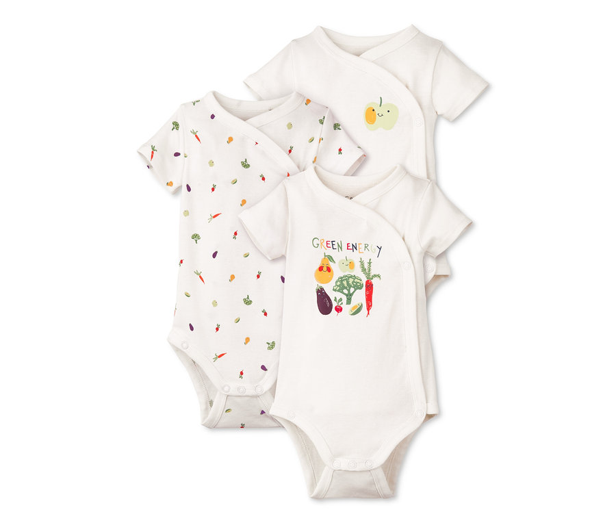 Drei weisse Kurzarmbodys mit Gemüsedruck.