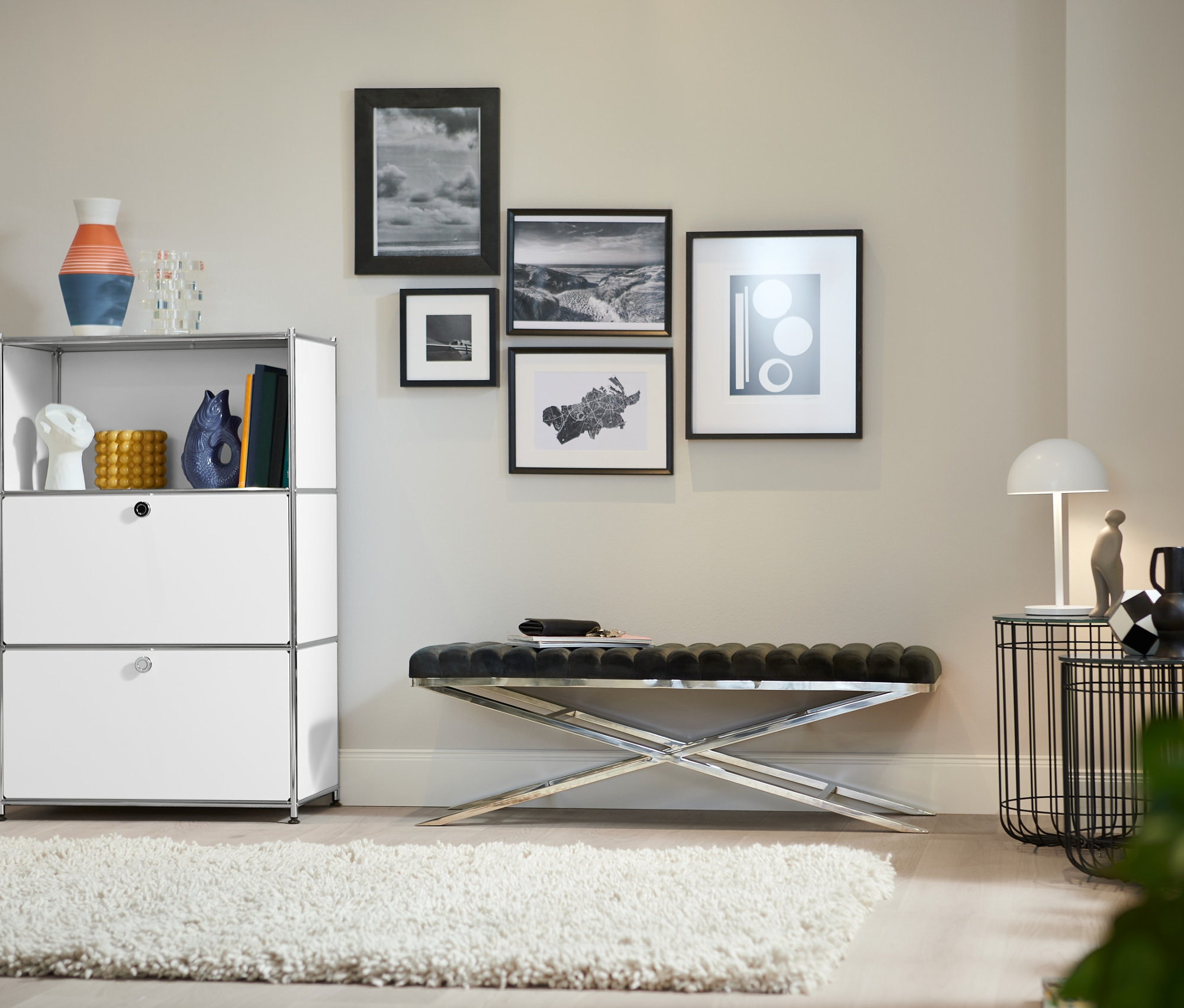 Thumbnail - Tchibo - Regal Metall »Cn3« mit 2 Klappenfächern - 77x40x120,5cm - chrom - Stahl / Aluminium / Kunststoff