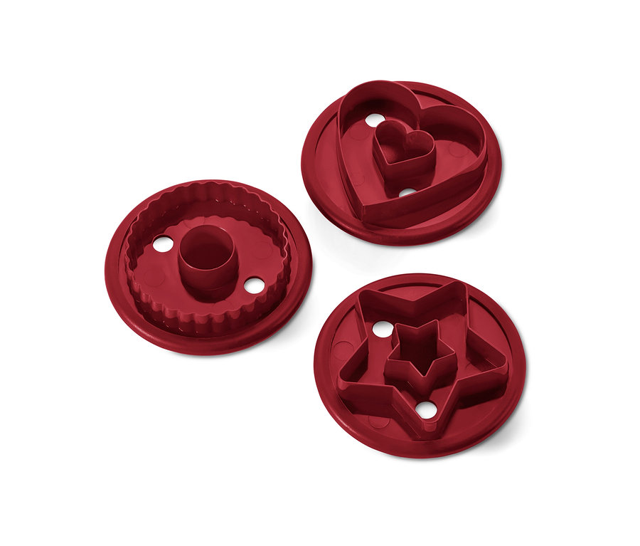 Drei Linzer Plätzchenausstecher in Stern-, Herz- und Kreisform.