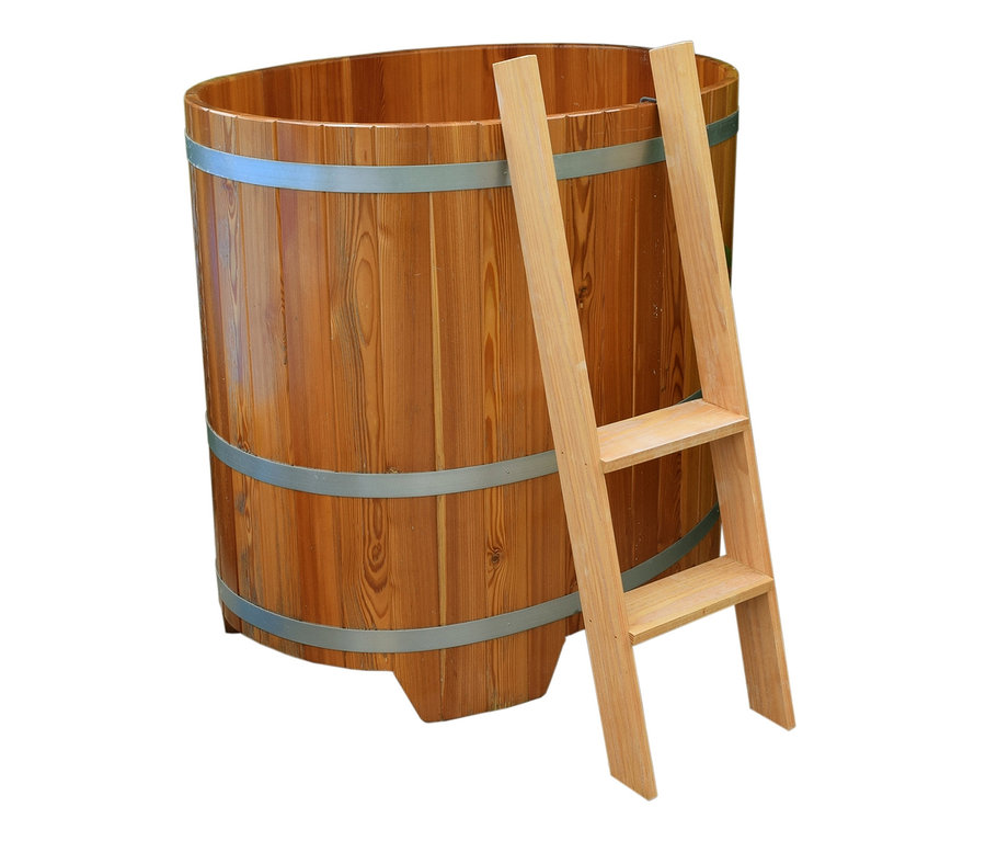 WEKA-Tauchbottich aus Lärchenholz mit Leiter.