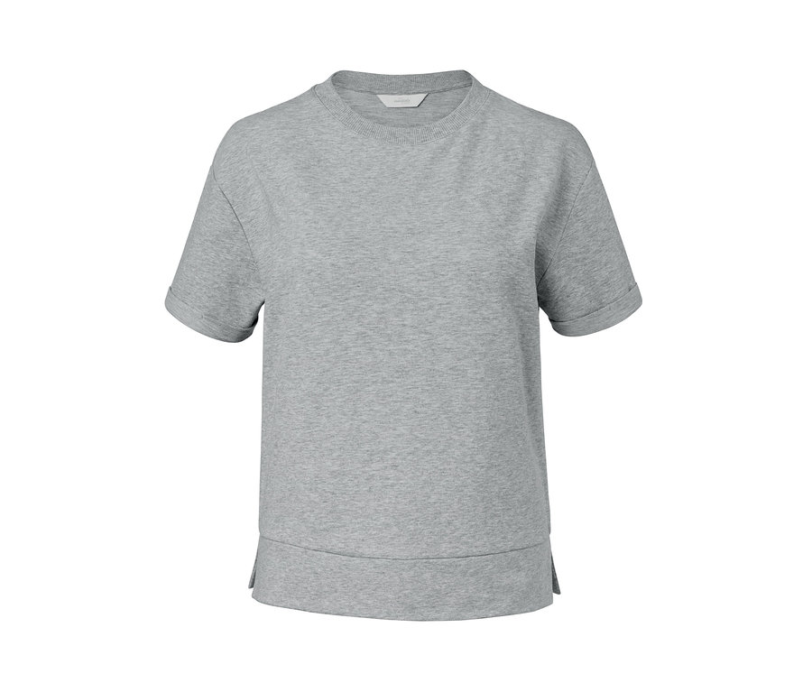 Graues Oberteil vom kurzen Hausanzug.