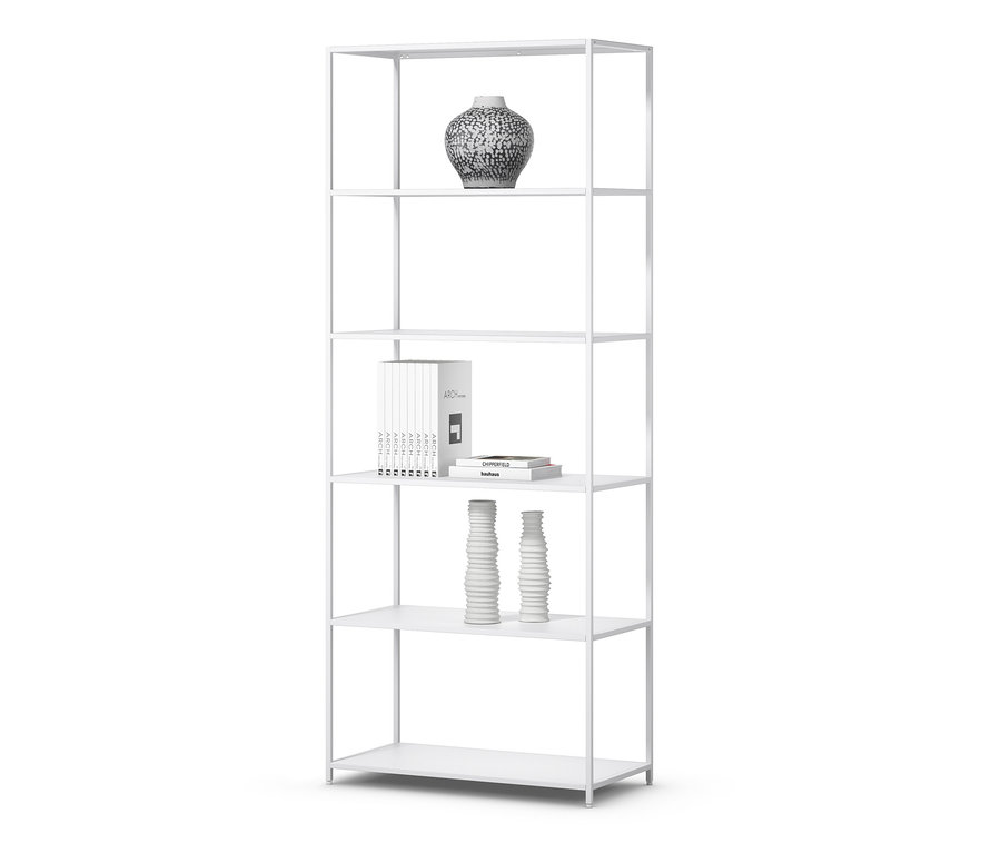 Ein weißes Metallregal mit einer Vase, Büchern und Dekorationsgegenständen.