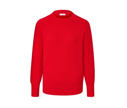 Roter Feinstrickpullover.