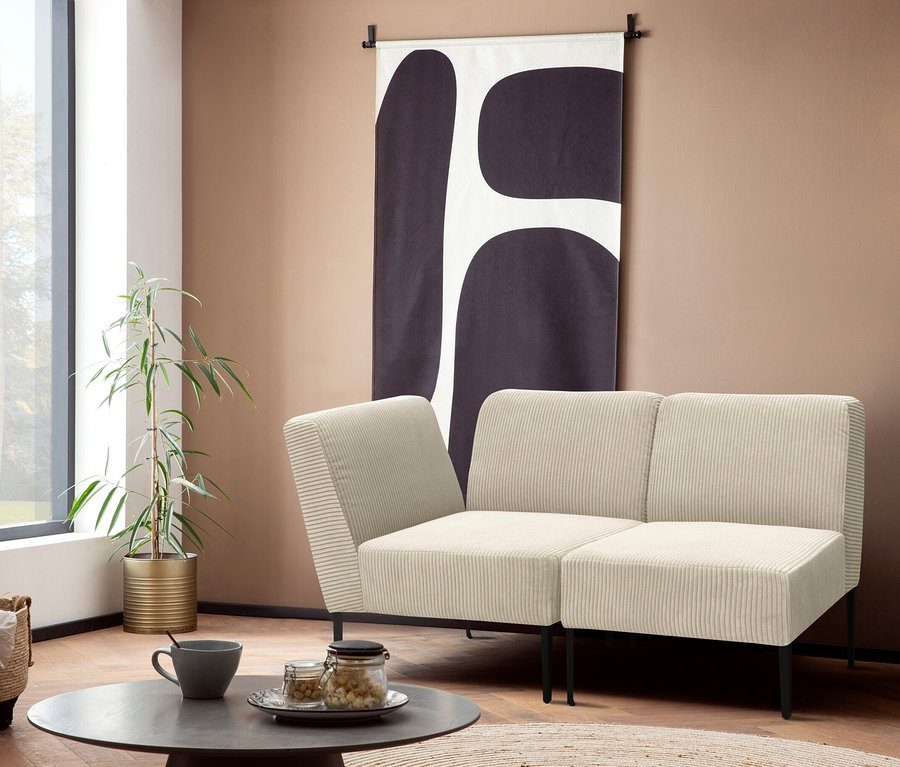 Beiges DOMO collection Eckelement »Karlsborg« im Wohnzimmer.