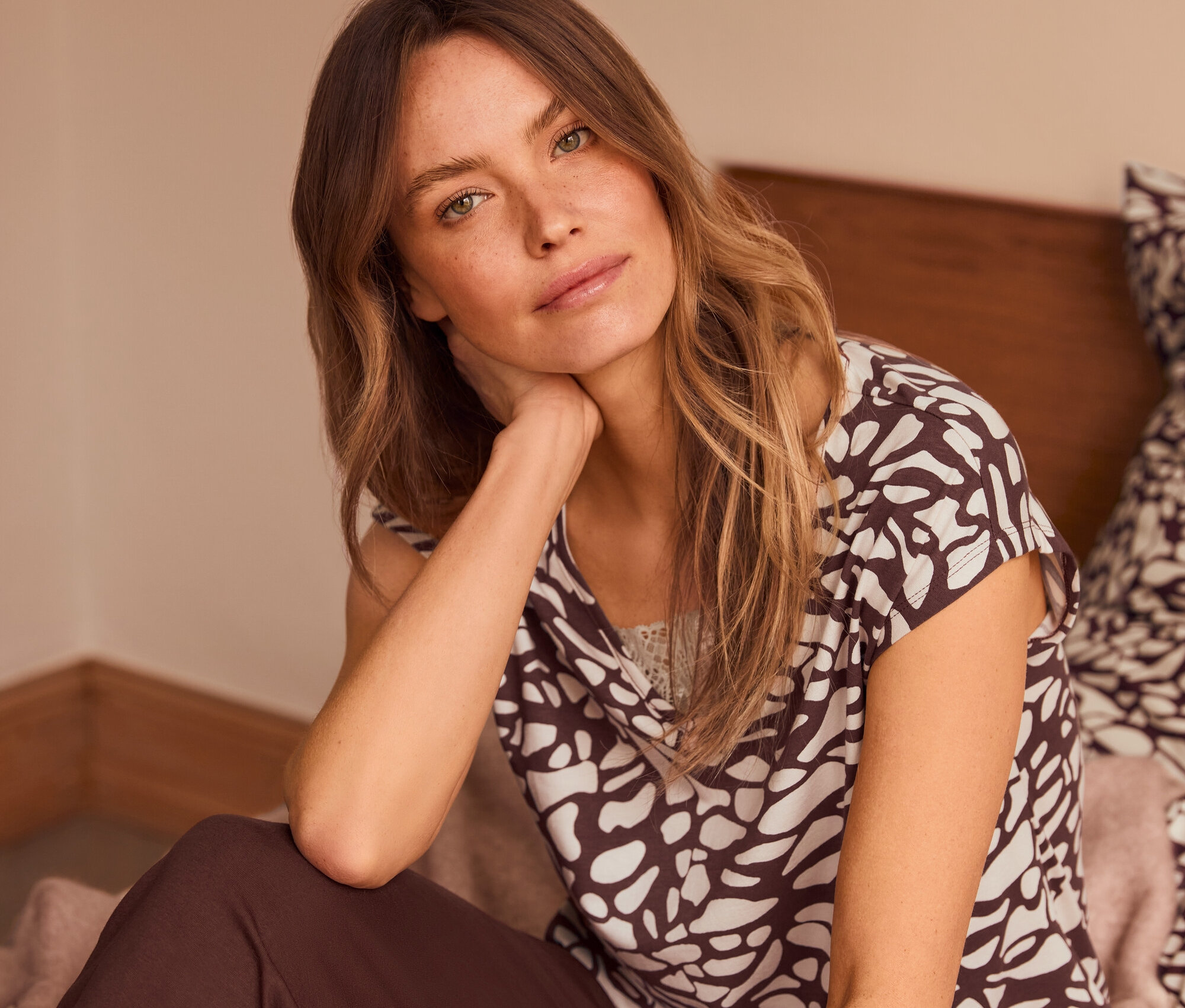 Thumbnail - Tchibo - Pyjama mit Spitze - Damen - Gr. M - creme