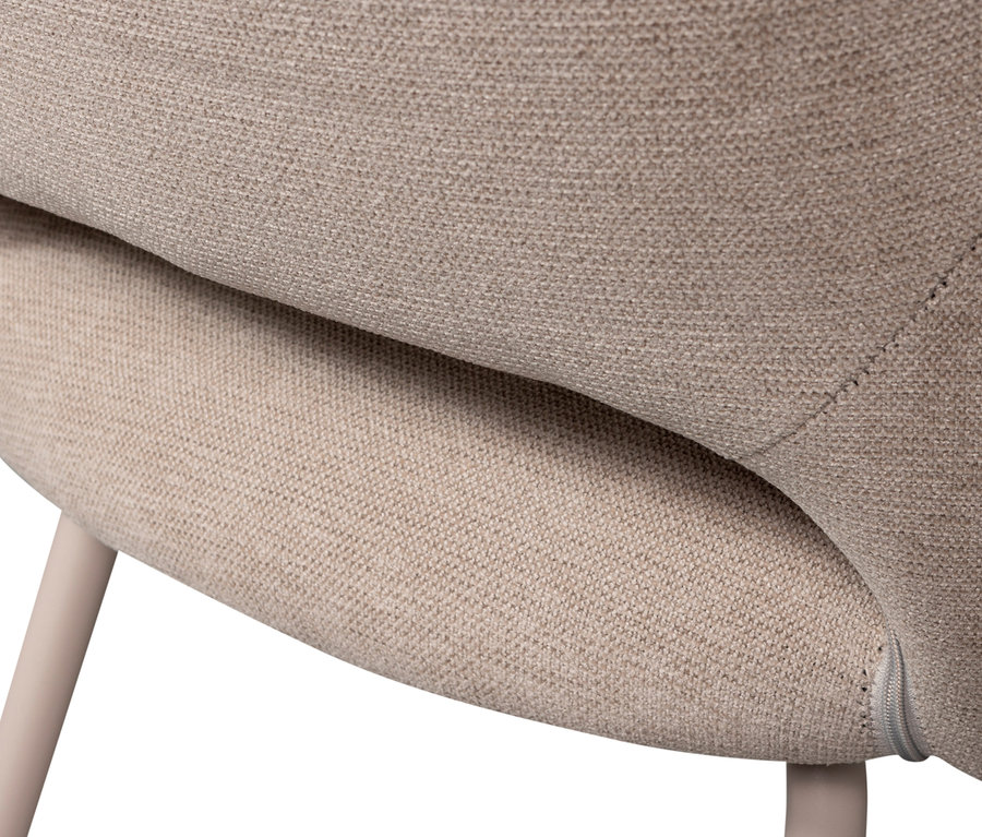 Detailaufnahme eines naturfarbenen Woood Stühle »Jenny«, 2er-Set Stuhls.