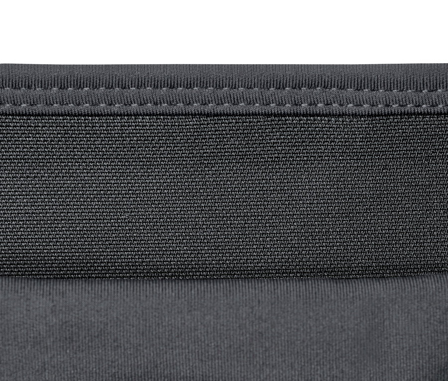 Detailaufnahme vom Bund einer Bodyforming-Sporttight.