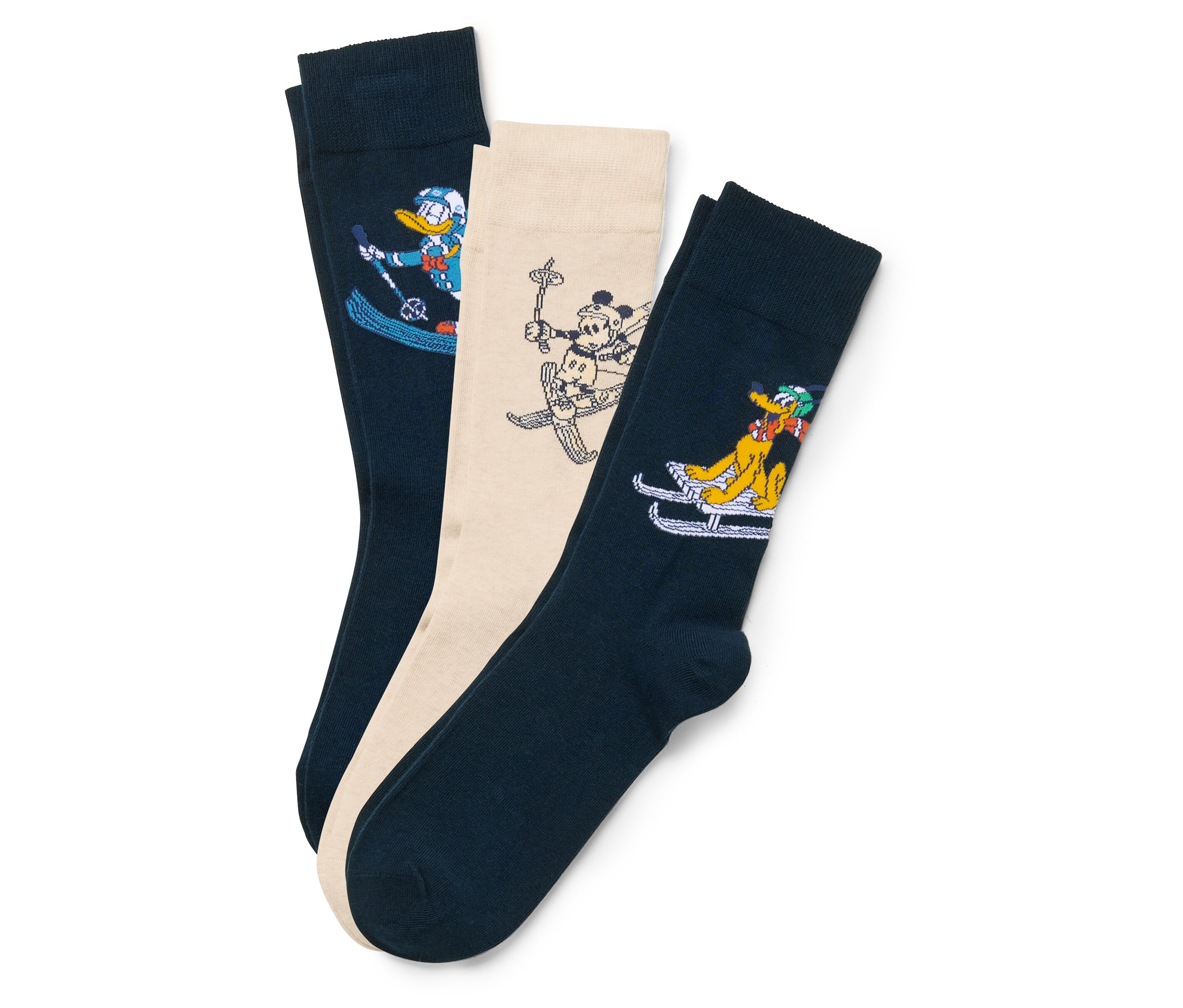 Drei Socken: Dunkelblau mit Donald Duck auf Skiern, Beige mit Mickey Mouse auf Skiern und Dunkelblau mit Pluto auf einem Schlitten.