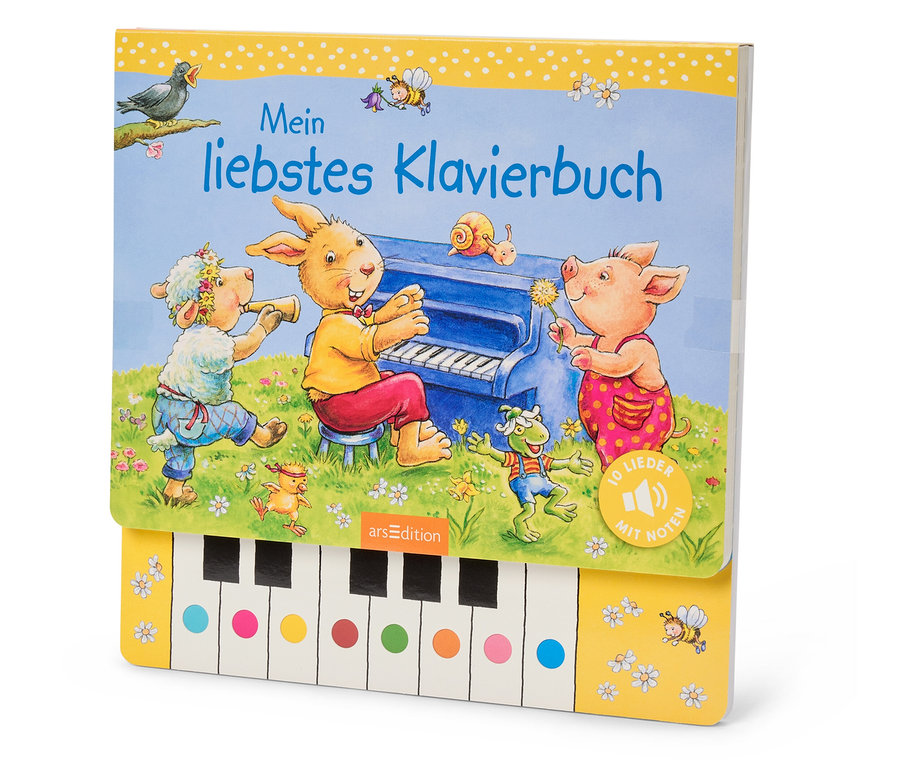 Aufgeschlagenes Kinderbuch mit dem Titel 'Mein liebstes Klavierbuch', das eine Szene mit Tieren zeigt, die Musik machen, darunter ein Schaf mit einer Trompete, ein Hase am Klavier und ein Schwein mit einer Blume.