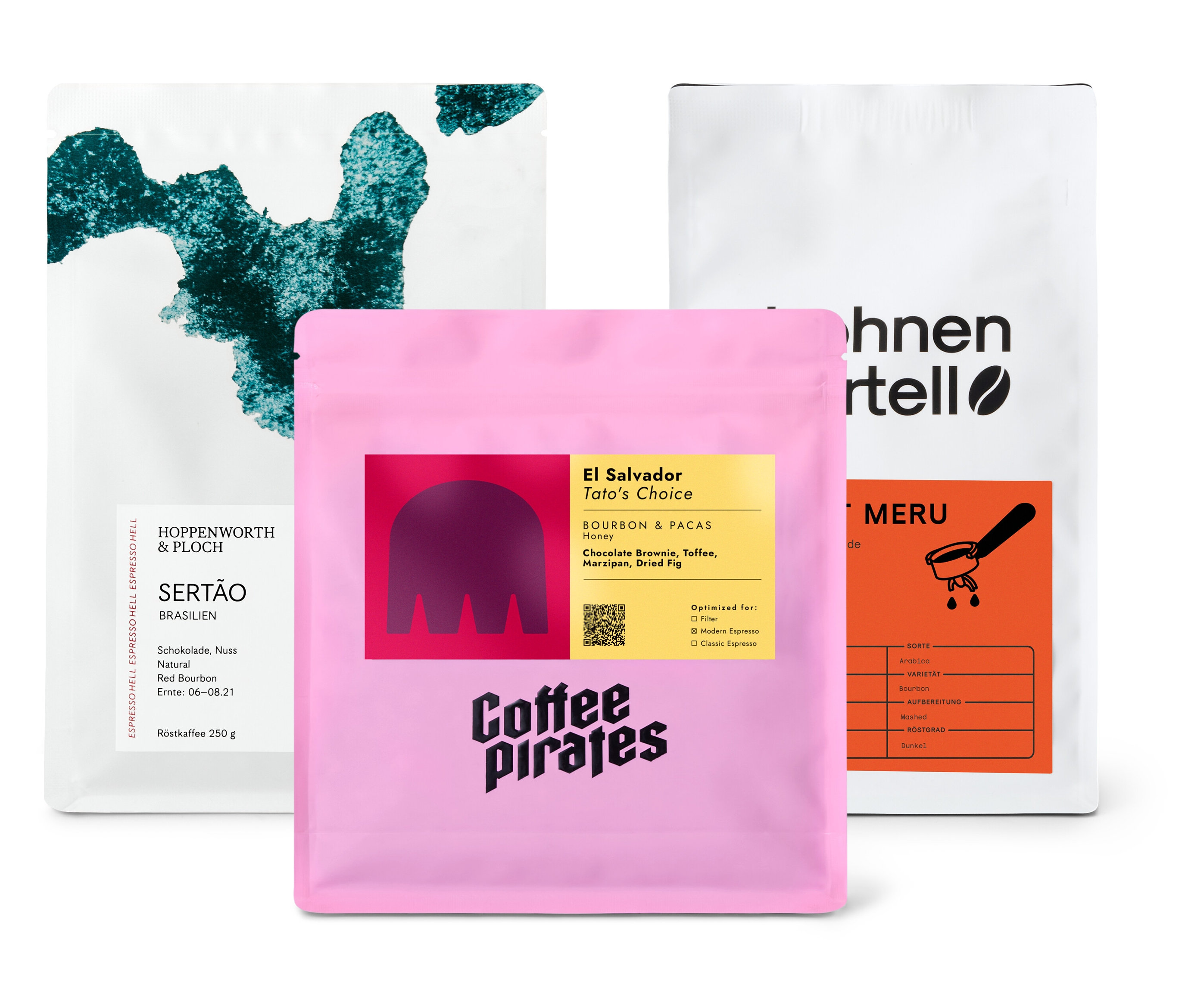 Drei Packungen Espresso Probierpaket "3-Länder Kaffeeset" mit je 250 g ganzen Bohnen stehen aufrecht.