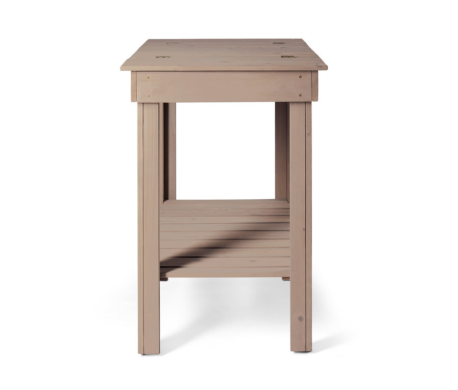 Aufklappbarer Pflanztisch.