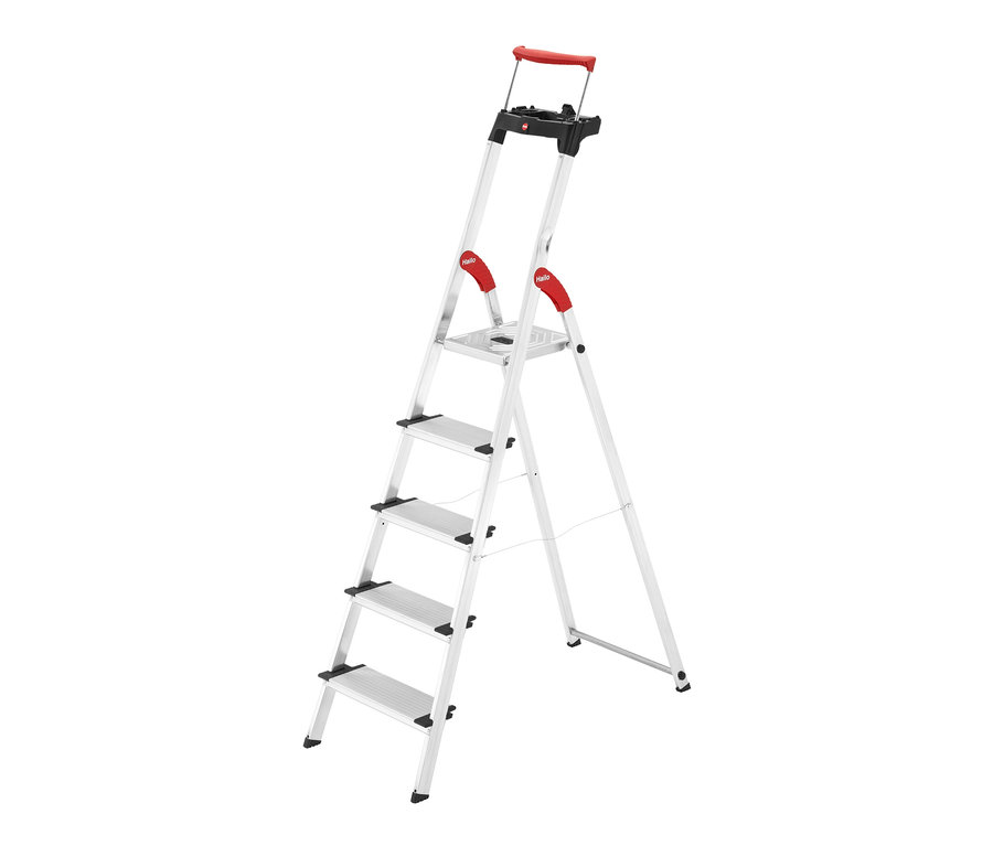 Eine silberne Klappleiter mit 5 Stufen und einem roten Griff. Hailo-Leiter, 5 Stufen