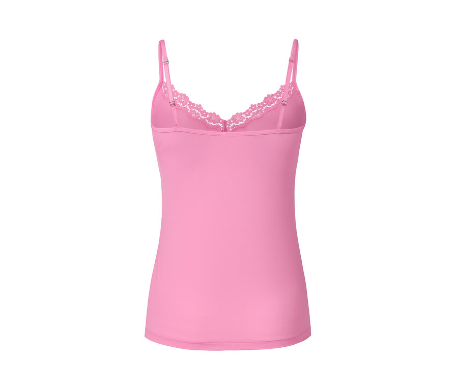 Rosa Hemdchen mit Spitze.