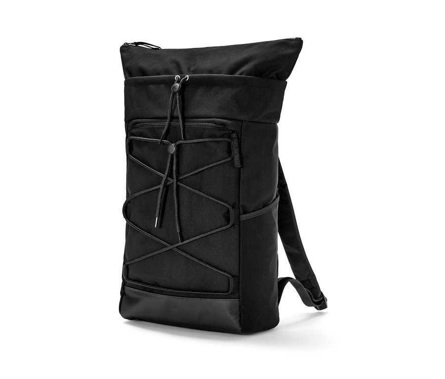 Schwarzer Outdoor-Rucksack.