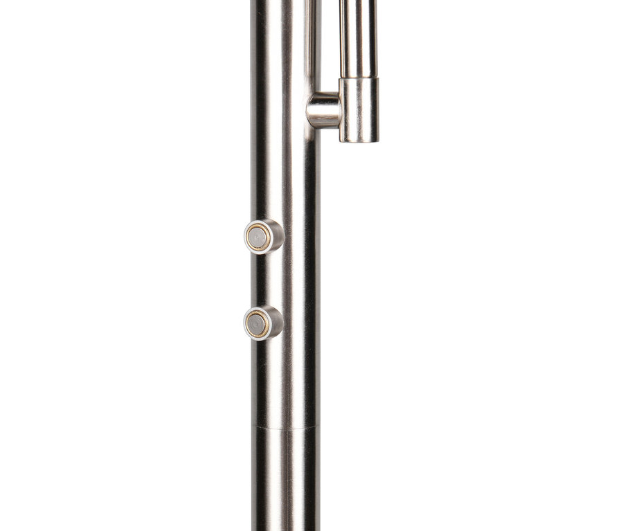 Detail der nickelfarbigen Trio Stehleuchte »Palermo«.